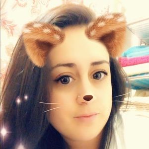 Meet your Posher, April